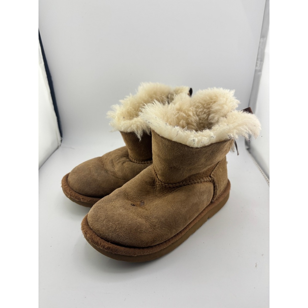 UGG Jesse Bow II Chestnut Suede Sheepskin Ankle Boots 1017397T Toddler Size 12